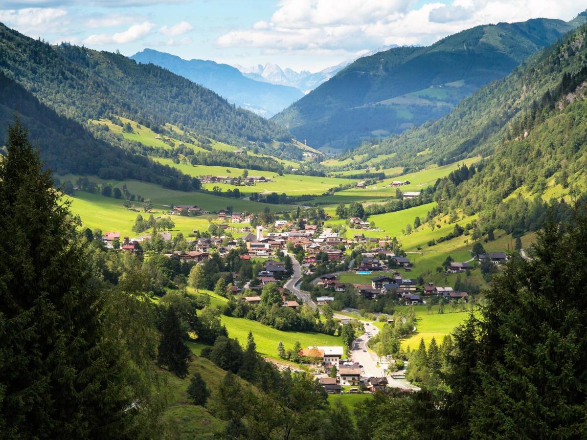 Hotel Wasserfall Fusch an der Grossglocknerstrasse Bagian luar foto